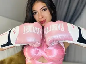 Myfreecams Live Porn of Isa_hernandez