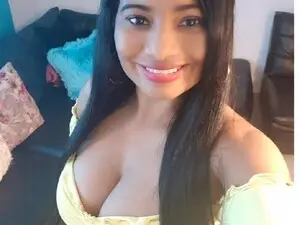 Myfreecams Watch Live Sex Cams of MayaBloom
