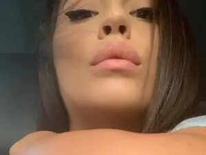 Myfreecams Adult Webcam of ImagineRoses