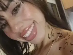 Myfreecams Live Sex Cam of Danna_Rhodes