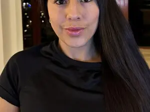 Myfreecams Watch Live Sex Cams of MinnieBear