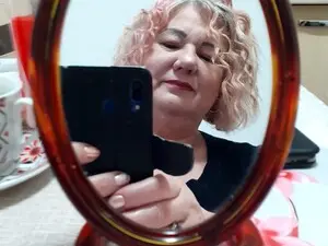 Myfreecams Watch Live Sex Cams of AngelaMilfxx