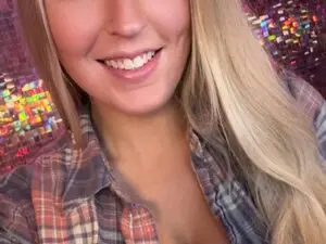 Myfreecams Sex Chat of Lucyallen4201