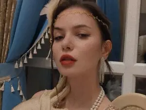Myfreecams Nude Webcam of Diana_Wow