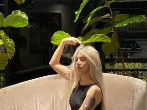 Myfreecams Sex Cam of SaraThomson