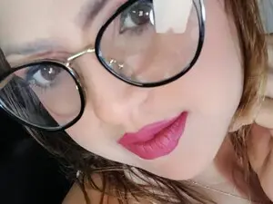 Myfreecams Adult Video Chat of AbigailSexy1