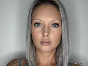 Myfreecams Watch Live Sex Cams of Crystaaal