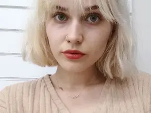 Myfreecams Sex Cam of SarahPassionX