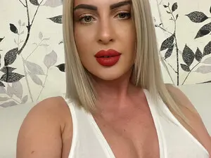 Myfreecams Live Sex Cam of Love_wet_rain