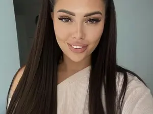 Myfreecams Live Sex of Sweetylinaa