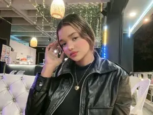 Myfreecams Live Sex Cam of Tinny_Annie