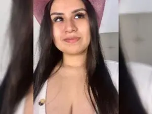 Myfreecams Sex Cam of Cherryvlossom