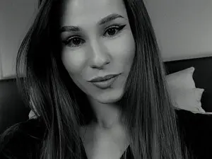 Myfreecams Adult Video Chat of ShySaraa