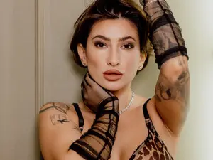 Myfreecams Best live sex cam show of AmberVendetta