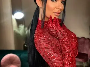 Myfreecams Live Sex Cam of Aly_Ravennx