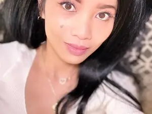 Myfreecams Live Sex of AsianLuv_4U