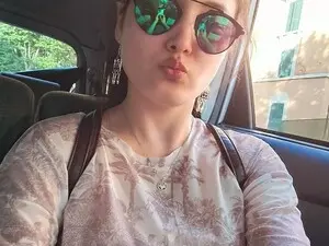 Myfreecams Live Sex of Rid_mina