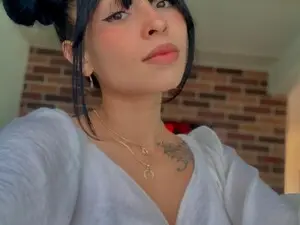 Myfreecams Nude Webcam of Canelatinaxx