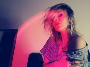 Myfreecams Free Porn Cam of Canbe_fun