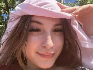 Myfreecams Sex Chat of SarahRhyder