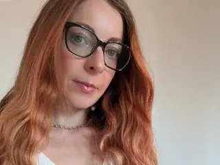 Streamate Sex Cam of LunaRiva