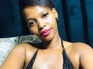Streamate Nude Webcam of FancyFaceKay