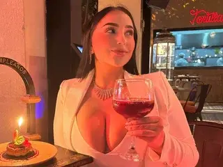 Streamate Nude Webcam of IriisEvans