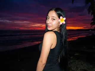 Streamate Best live sex cam show of EmmaTeyylor