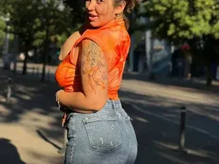 Streamate Free Porn Cam of CleoLangley