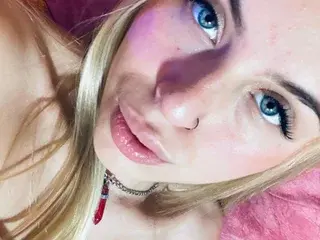 Streamate Sex Cam of alessiawonder