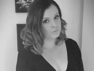 Streamate Adult Video Chat of NaughtyWifeUK