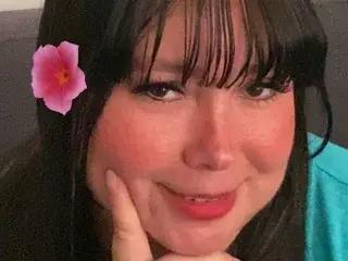 Streamate Live Sex of CuttieEsmeralda