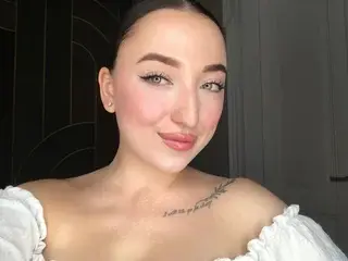 Streamate Sex Cam of AVA_MAX