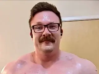 Streamate Live Sex Cam of Gymguy1010