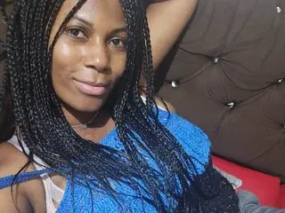 Streamate Live Porn of DianneHalle19