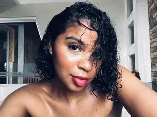 Streamate Free Live Porn of LIISAMENDEZ