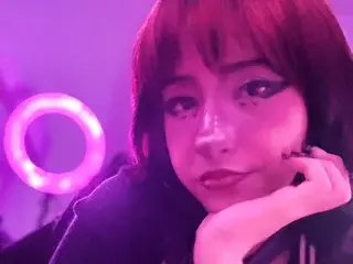 Streamate Live Sex Cam of Mikaa_love
