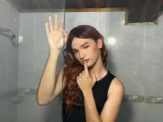 Streamate Free Porn Cam of EmmaHiltton
