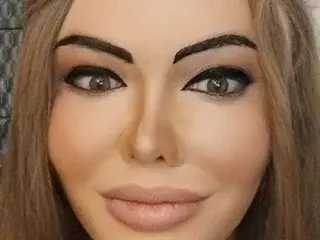 Streamate Free Porn Cam of HungNCurvy