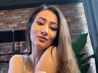 Streamate Adult Video Chat of IsoldeBlis