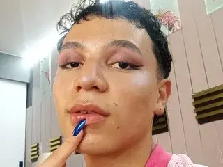 Streamate Free Porn Cam of Shadow_Guy