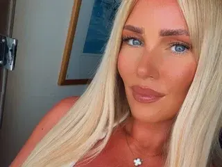 Streamate Nude Webcam of CandyKay25