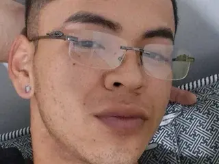 Streamate Watch Live Sex Cams of Jadensexx
