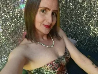 Streamate Adult Webcam of RubiHolmes