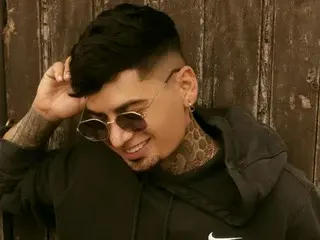 Streamate Private Sex Chat of Sergio27