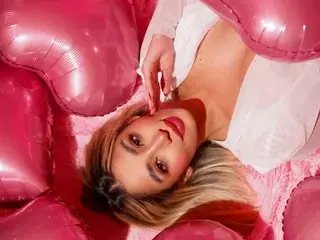 Streamate Free Live Porn of KasandraGarcia