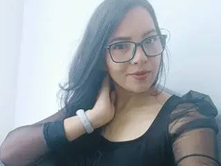 Streamate Live Sex Cam of usweetdream