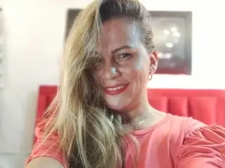 Streamate Best live sex cam show of MeryJeeans