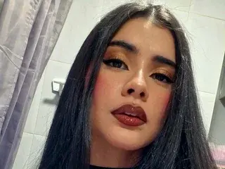 Streamate Sex Cam of DashaRodriiguez