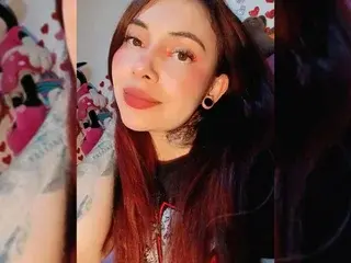 Streamate Free Live Porn of Camila_Unico
